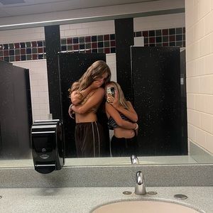 Meet your Posher, Sloane